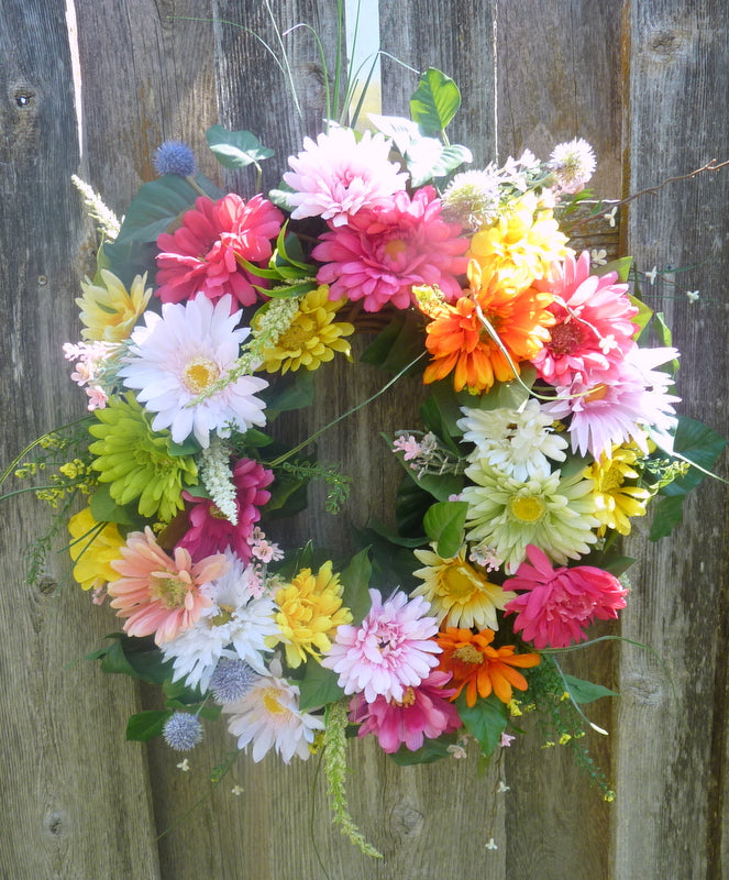 Spring Wreath, Spring/Summer Wreath, Spring Wreath with Bow, Daisy