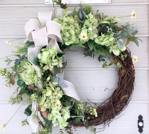 Hydrangea Wreath, Spring wreaths. Summer Wreaths, Front door wreath, Farmhouse Decor - Julie Butler Creations
